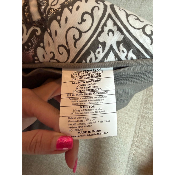 EnVogue International Gray White Elephant Pattern Accent Pillows One Size - Picture 7 of 7